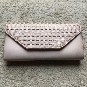Aldo Nude Clutch NWT!! 💫🌟